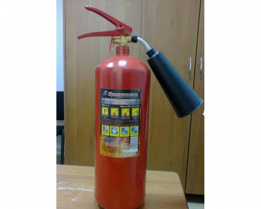 Углекислотный огнетушитель ОУ-3